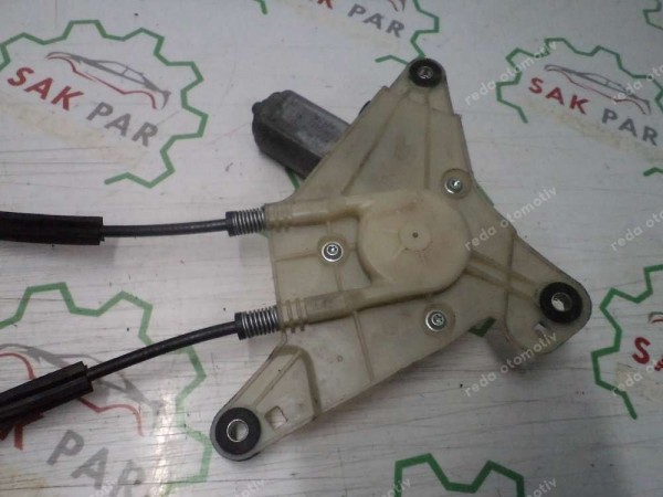 Renault Master 3 Sağ Ön Cam Krikosu Motorlu Komple 807200008R CP (DF-110)