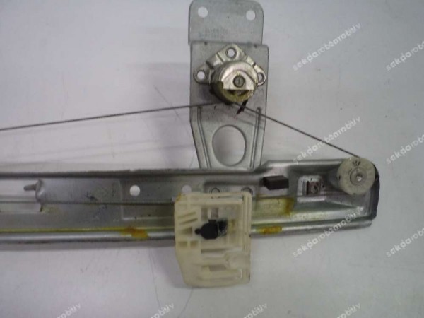 Renault Megane 2 Sağ Arka Cam Krikosu Orj 190011782 CP (EF-110)