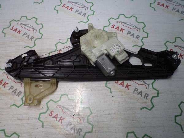 Renault Captur 2 Sol Arka Cam Krikosu CP 827216497R (EF-110)