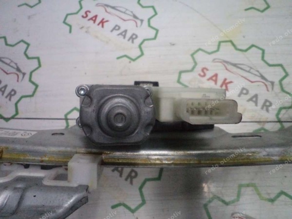 Renault Kadjar Sol Ön Cam Krikosu 807217052R CP (EF-110)