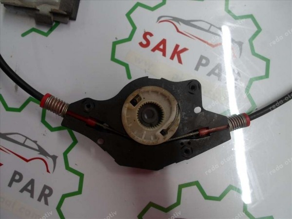 Ford Fiesta Sol Arka Cam Krikosu Elektrikli Motorsuz 8A61-A27001 CP (DE-110)
