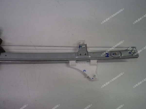 Hyundai İ20 Bayon Sağ Ön Cam Krikosu Ve Motoru Orj 82460-Q0000 SP YP (DF-120)