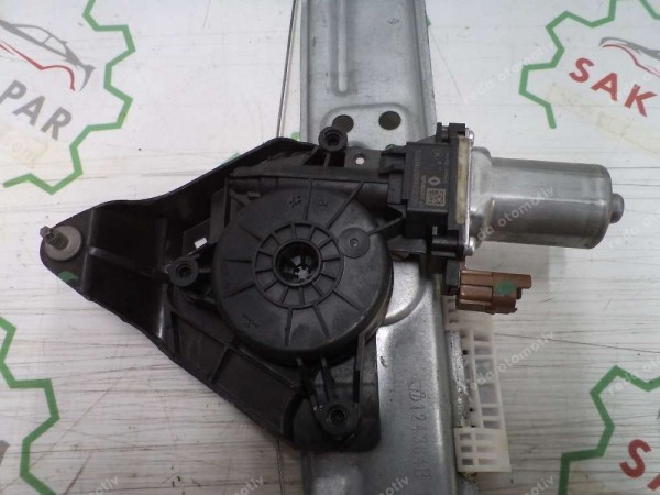 Renault Taliant Logan Sandero 3 Sağ Arka Cam Krikosu Motorlu 827203180R CP SP (EF-110)