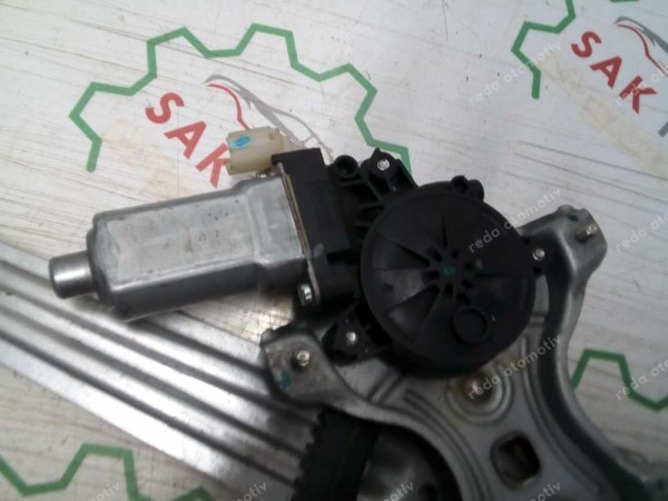 Hyundai İ10 Sol Arka Cam Krikosu Motoru Mekanizması Komple 83401-B9010 CP (DF-127)