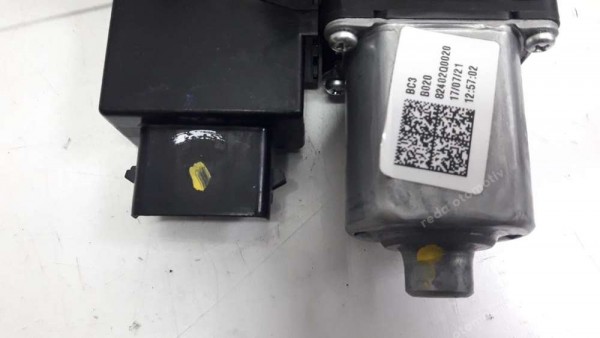 Hyundai İ20 Sağ Ön Cam Krikosu Motoru Komple 82460-Q0010 SP YP (DF-127)