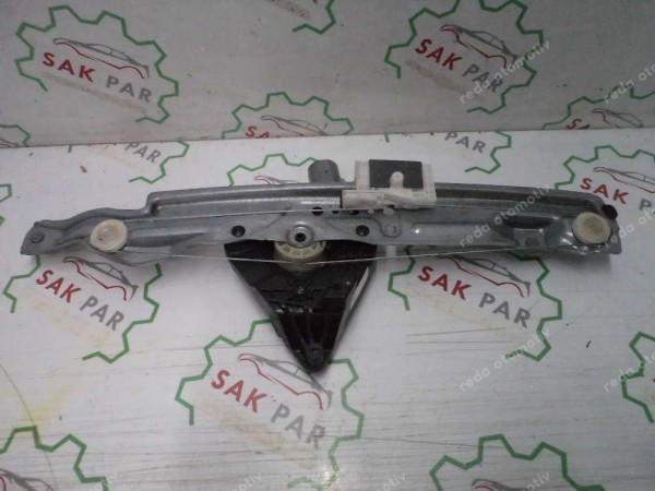 Dacia Sandero Sağ Arka Cam Krikosu Motorlu 827208625R CP (EE-110)