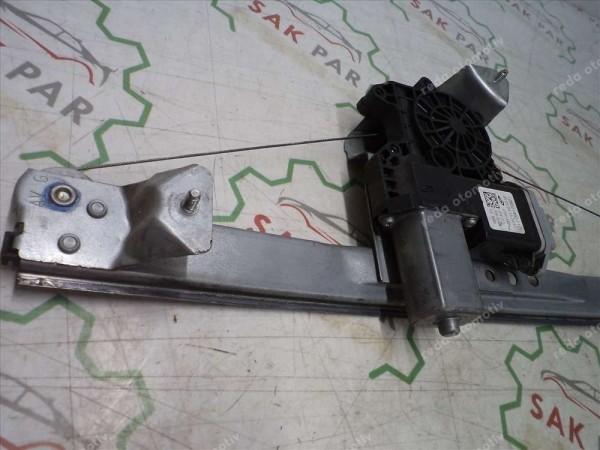 Dacia Dokker Sol Ön Cam Krikosu Orj 807218632R CP (EE-110)