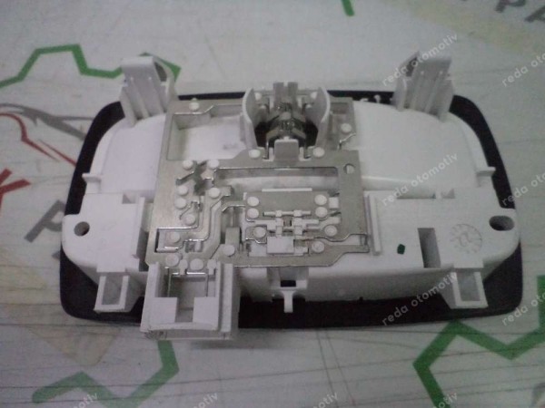 Renault Clio 5 Tavan Lambası Orjinal Sıfır 264307708R YP (KG130)