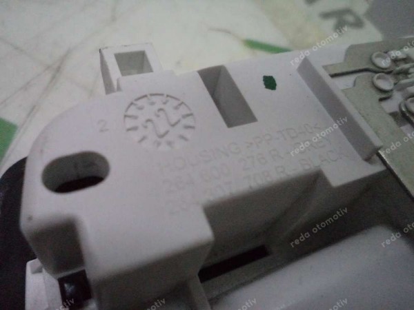 Renault Clio 5 Tavan Lambası Orjinal Sıfır 264307708R YP (KG130)